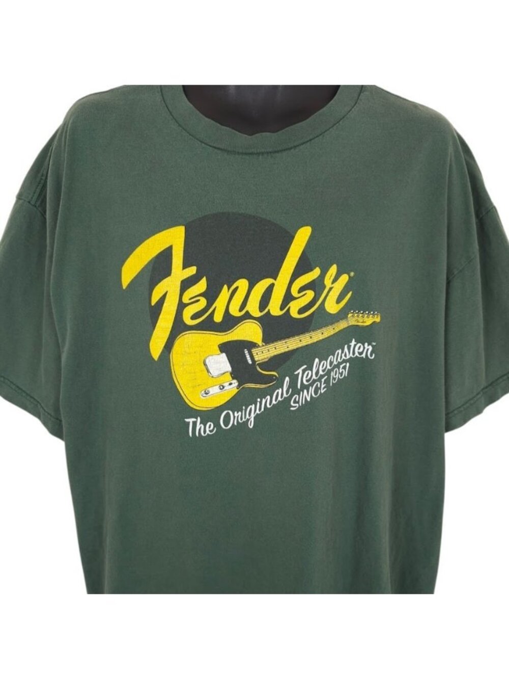 Fender Guitar T Shirt Mens Size 2XL Green The Original Telecaster Guitarist